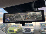 ルームミラーはモニタータイプのスマートミラーです☆