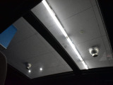 当社では全車充実の無料アフターサービス付です!全車無料2年保証&年3回3年間エンジンオイル交換無料&ポリマーメンテナンス施工&関東圏外陸送納車費用無料サービス中。詳しくはホームページをご覧ください。