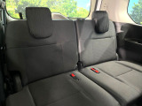 3列目シートはもちろん状態良好☆大人でもゆったりと座って頂けますので、大人数でのお出かけもラクラクです♪ご家族で、気の知れた仲間で、ドライブに行くのが楽しみですね♪