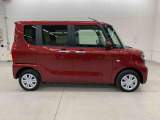 軽自動車、小型車を中心に常時300台展示車を御用意させて頂いております