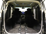 ミニバン最大級のスペース!ご家族、お友達とのキャンプやバーベキューほか、お仕事でも十分な容量が有ります!