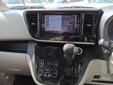 当社は法定費用と車両外諸費用を含んだ総額表示点です。ヤフ-の中古車サイトをご覧の方は(メ-ル見積もり・在庫を確認する)のボタンを押して総額表示の金額を確認して下さい。総額には(車検)整備代税金含みます