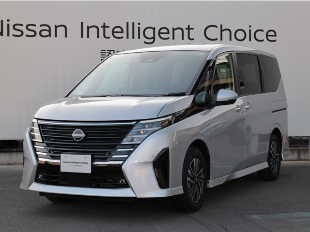 セレナ 1.4 e-POWER ハイウェイスターV 