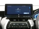 ディスプレイオーディオが装着されております、Bluetooth/フルセグTV/ナビ機能があります。