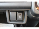運転席シートヒーター付です。