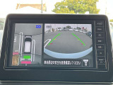 上から見たような映像で駐車をサポート!苦手な駐車も心強いですね!