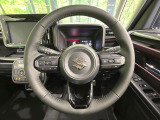 【純正革巻きステアリング】上質な革を使用することで、手にしっかり馴染みとても運転しやすいハンドルです♪