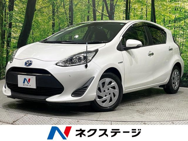 アクア 1.5 S スタイルブラック （DAA-NHP10）