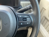 Honda SENSINGはステアリングで操作可能です。