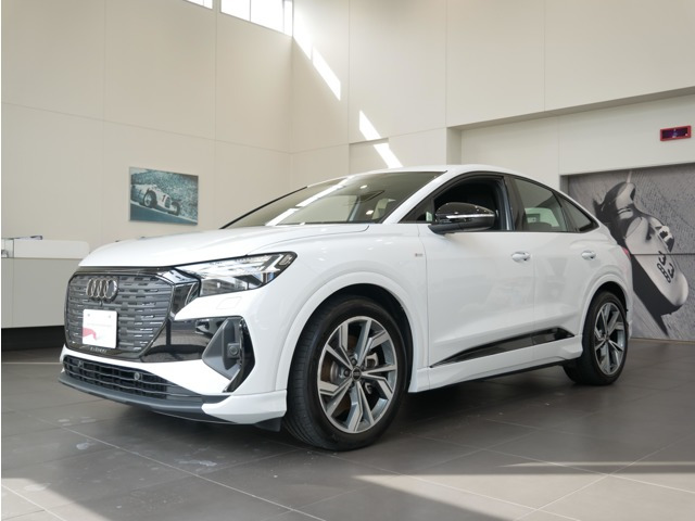 Q4スポーツバックe-tron45 Sライン