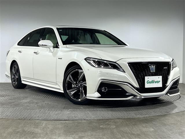 クラウン ハイブリッド 2.5 RS アドバンス 本革シート サンルーフ