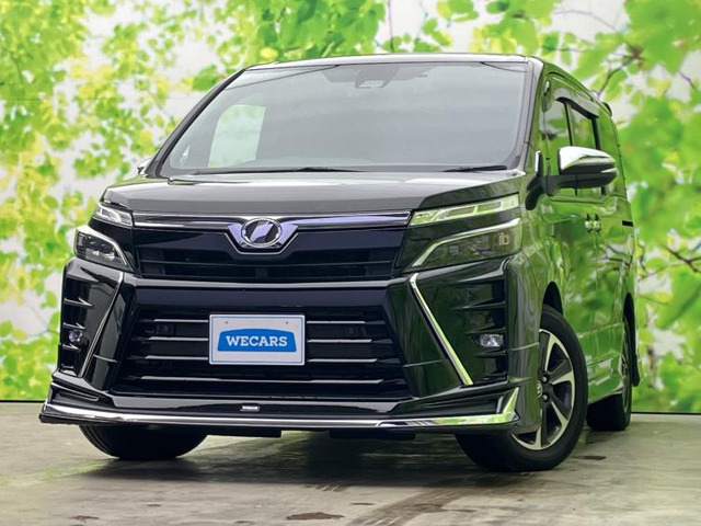 ヴォクシー 2.0 ZS 煌II （DBA-ZRR80W）