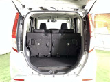 荷室も広いので荷物をたくさん乗せれます★
