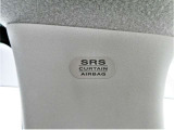 【SRSカーテンエアバッグ】車両側面から強い衝撃を受けたとき、衝撃を受けた側のSRSカーテンエアバッグが瞬時に膨らみ、乗員の主に頭部にかかる衝撃を緩和するシステムです☆
