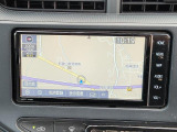 純正のナビが装着されています。CD/DVDの再生やフルセグTVの視聴ができます♪