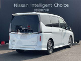 外装色:プリズムホワイト3コートパールです。1年間走行無制限保証。バッテリーも保証対象。全国の日産サービス工場で保証整備が可能です。