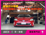 天候に左右されずに車の状態を見れる車庫がございます!!
