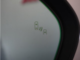 車線変更を支援。ブラインドスポットモニターは、走行中の死角になりやすい自車の斜め後方車両を検知し、ドライバーへ注意を促すことで運転負荷を軽減する機能です。