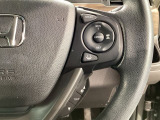 クルーズコントロールを装備しています。高速道路などで一定の速度で走ってくれるので運転が楽ですよ!速度を設定できますので、スピードの出しすぎにも注意できます。