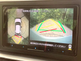 【パノラミックビューモニター】専用のカメラにより、上から見下ろしたような視点で360度クルマの周囲を確認することができます☆縦列駐車や幅寄せ時に活躍してくれます♪
