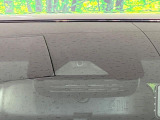 【トヨタセーフティセンス】走行中に前方の車両等を認識し、衝突しそうな時は警報とブレーキで衝突回避と被害軽減をアシスト。より安全にドライブをお楽しみいただけます。