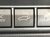 【パワーバックドア】スマートキーや運転席のボタンを押すだけでリアゲートが自動で開閉します!荷物を持っている時や、高い位置にあるバックドアを閉める際に便利な機能です♪