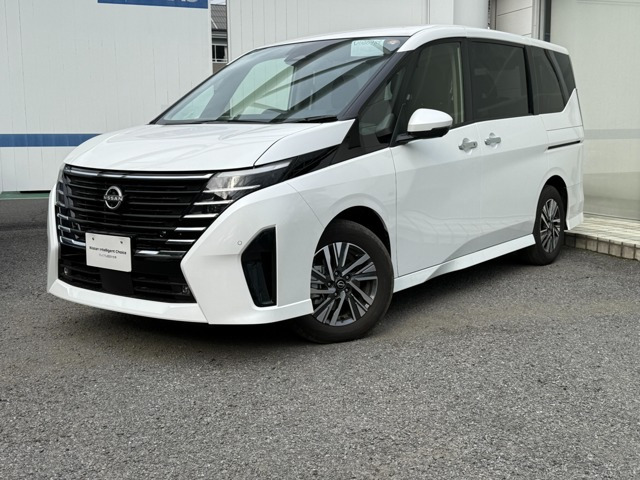 セレナ 1.4 e-POWER ハイウェイスターV 