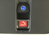 Honda CONNECTが安心快適なカーライフを実現します。万一の時も緊急通報ボタンやトラブルサポートボタンで24時間365日お客様をサポート。大事なお車の盗難やいたずらなどにも対処します。