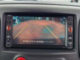 バックカメラ付きでバック駐車が苦手な方でも安心です♪