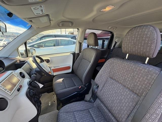 トヨタ ポルテ 1.3 X の中古車詳細 (60,000km, シルバー, 和歌山県