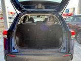 トランクも間口が広く、荷物の載せ下ろしし易いです!