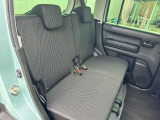 後部座席ともに状態も良いです。