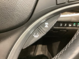 クルーズコントロールを装備しています。高速道路などで一定の速度で走ってくれるので運転が楽ですよ!速度を設定できますので、スピードの出しすぎにも注意できます。