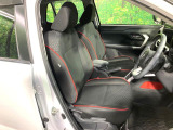 運転席シート廻りは使用感も少なく、良好な状態となっています。前オーナー様が丁寧に使っていたことがよくわかりますね。