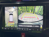 【パノラマモニター】専用のカメラにより、上から見下ろしたような視点で360度クルマの周囲を確認することができます☆死角部分も確認しやすく、狭い場所での切り返しや駐車もスムーズに行えます。