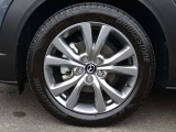 純正のアルミホイール!足元までカッコよく決まってます!!