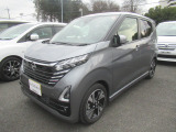 【納車前点検】法定12ヶ月点検+エンジンオイル&エレメント交換+ワイパーリフィル交換等を弊社整備工場にて実施。