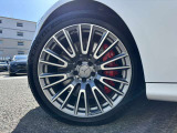 お車によって新車保証継承、2年保証がお選びいただけます。詳しくはスタッフまでお問い合わせください。【お問い合わせ電話番号072-461-1411】