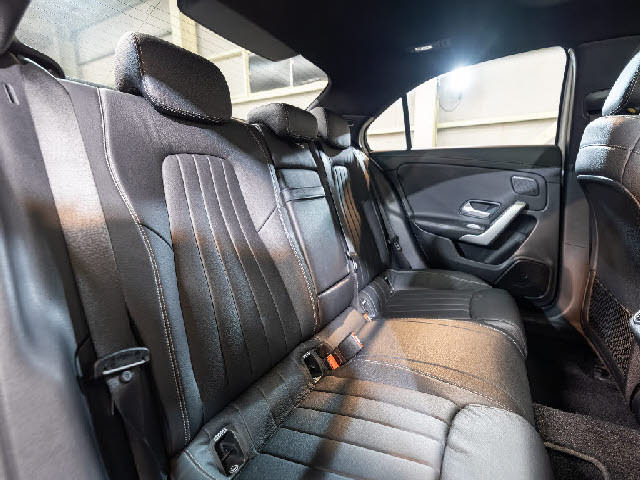 メルセデス・ベンツ Aクラスセダン A250 4マチック 4WD の中古車詳細