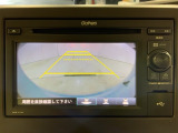 リアカメラ付で、後方をナビ画面で確認。車庫入れも安心です。もちろん、バックギアと連動しています。