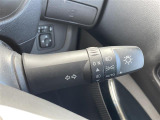 【オートライト(AUTO)】外の明るさをシステムが感知して、自動でヘッドライトが点灯します!ヘッドライトをつけ忘れを防ぐ便利機能です。