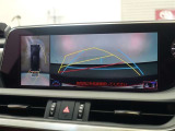 パノラミックビューモニター付きで、車両の周囲を確認することができるので安心できますね♪
