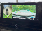 【アラウンドビューモニター】専用のカメラにより、上から見下ろしたような視点で360度クルマの周囲を確認することができます☆死角部分も確認しやすく、狭い場所での切り返しや駐車もスムーズに行えます。