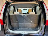 ラゲッジルームも十分あります♪日常の荷物なら楽に積み込めます☆