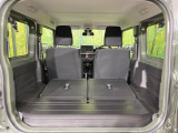 普段のお買い物や通勤、送迎等に十分な荷室スペースを確保しております。セカンドシートを倒すと、大きな荷物の積載も可能です♪