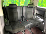 3列目シートはもちろん状態良好☆大人でもゆったりと座って頂けますので、大人数でのお出かけもラクラクです♪ご家族で、気の知れた仲間で、ドライブに行くのが楽しみですね♪