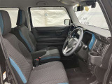 見通しのよいすっきりとした視界で、誰でも運転しやすいです。運転のしやすさは疲れにくさにも繋がりますよ♪
