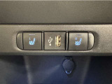 シートヒーター装備!エアコンに比べて暖まるスピードが速いので冬でも快適に過ごせます