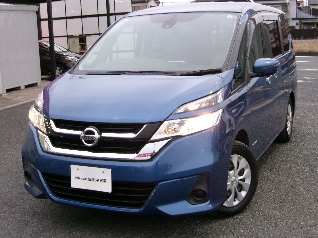 セレナ2.0 X チェアキャブ リフタータイプ