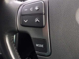ステアリングスイッチ装備!運転しながら手元でオーディオの操作などができます。